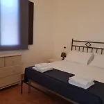Delle Pomelie - Castellammare Del Golfo *